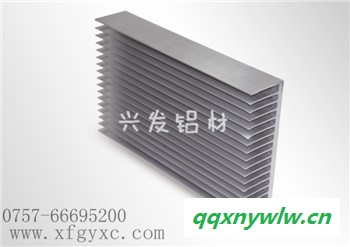 厂家直供供应兴发牌太阳能光伏新能源专用插片式散热器铝型材图6