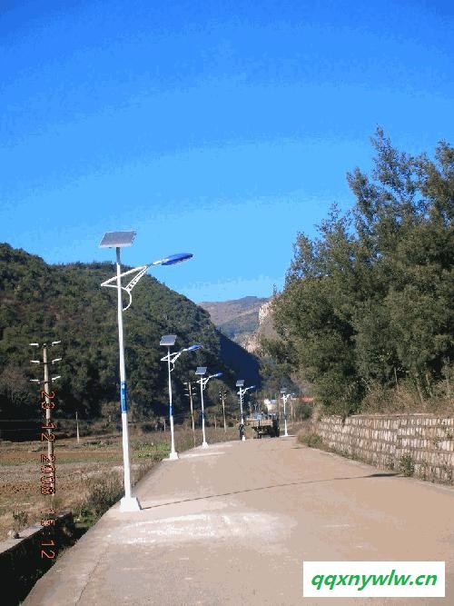 南宁太阳能灯批发图3