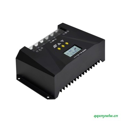 厂家直供20a太阳能控制器 PWM充电技术12v24v自识别 带LCD液晶显示屏