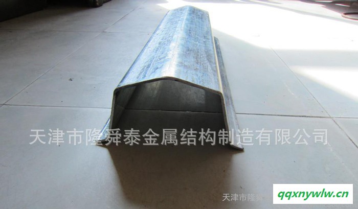 长期太阳能热水器支架 热水器镀锌支架图1