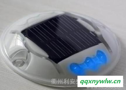 PC塑料太阳能道钉 自制太阳能道钉 太阳能灯