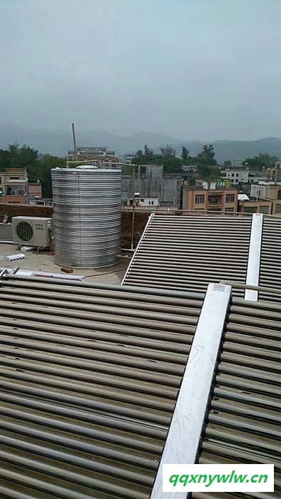 2吨热水小型工程 太空能热水器 空气能热水器图6