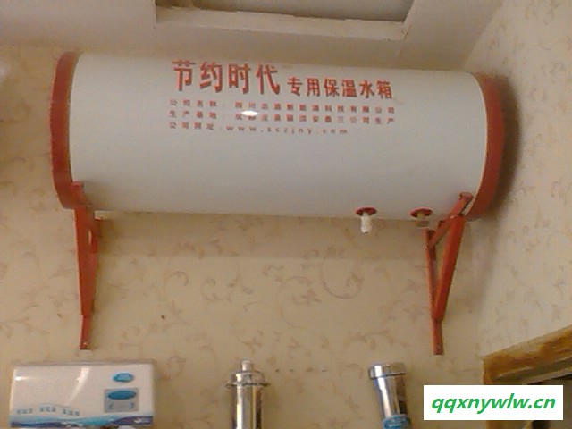 供应火阳能热水器130水箱火阳能热水器巴中大世界电器图8