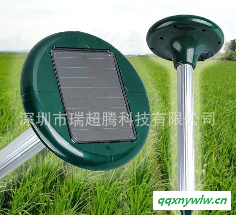 太阳能驱鼠器驱蛇器 led太阳能驱蛇器声波驱虫器现货