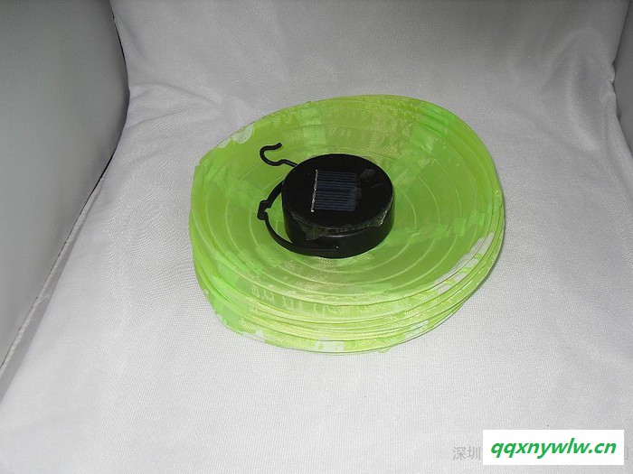 L太阳能灯笼 婚庆新房用品 内镶LED灯 节能环保材料 防水尼龙布灯笼L04图2