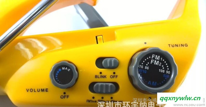 太阳能手摇充电器，太阳能收音机，多功能太阳能电筒充电器图3