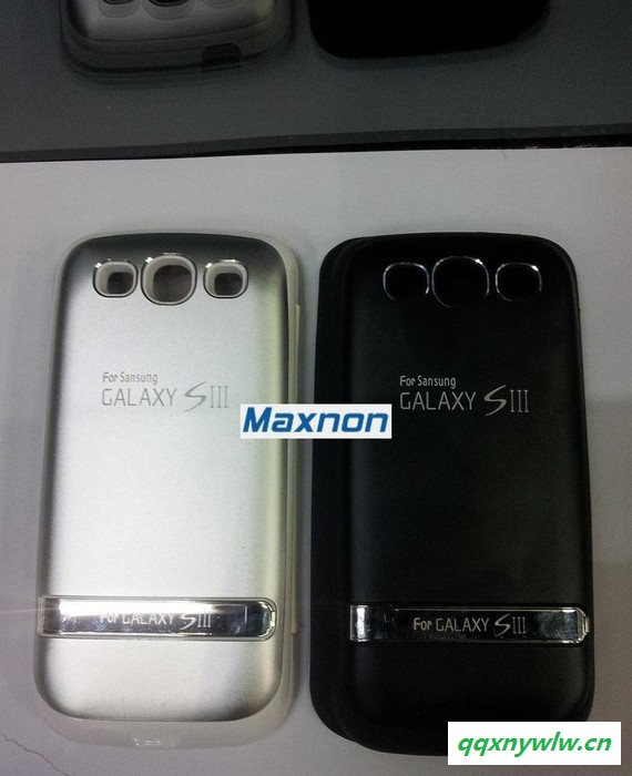 S3充电器 三星9300 外挂电池背夹充电器  麦能科技