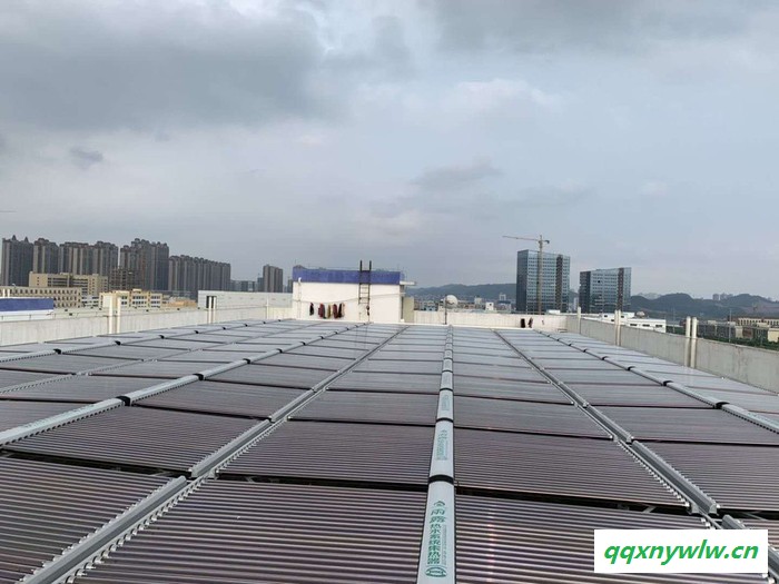 广西商用热水工程 太阳能集热器 广西医院、学校、单位员工宿舍、房地产商用中央热水工程、 广西空气能热泵采暖制冷图5