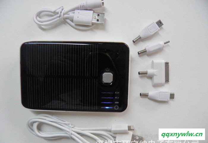 iphone5太阳能充电器，苹果5充电器，iphone5双USB移动电源充电器图1
