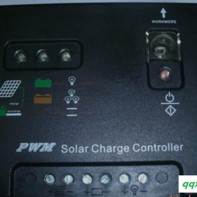 太阳能控制器 12/24V20A