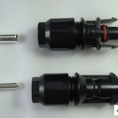 供应太阳能MC4线端防水连接器 MC4连接器 MC4太阳能连接器