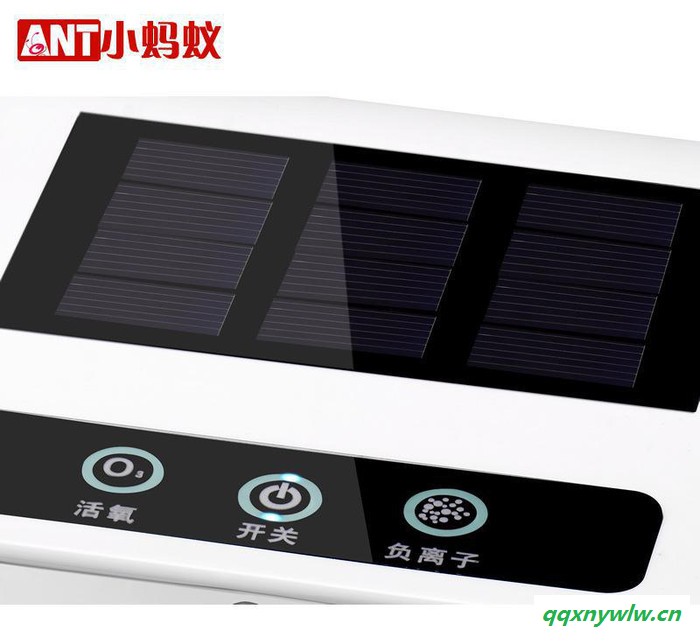 新款智能 太阳能车载空气净化器 带人体感应 可手机无线充电图2