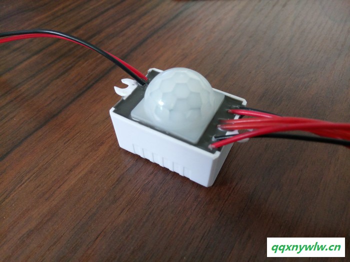 太阳能一体化路灯控制器 3.7V7.4V降压型控制器一体机 锂电控制器图4