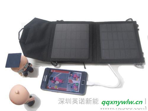 太阳能随身带充电包图3