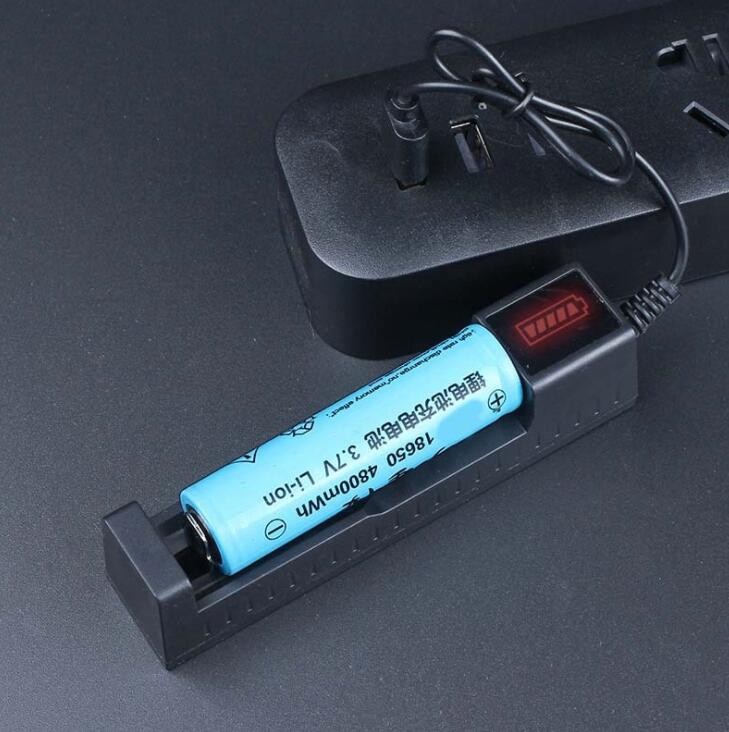 锂电池充电器 3.2电池配套 18650智能 14500 usb 3.7V 单槽充电器图4
