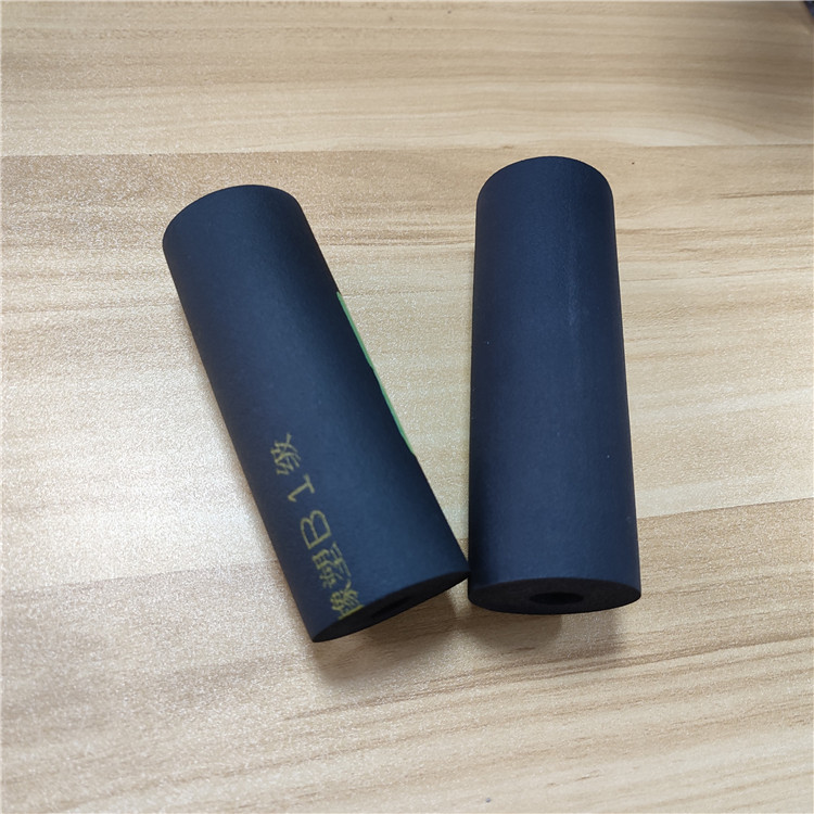 空调热水器太阳能橡塑管 自粘隔热板 粘铝箔橡塑保温管