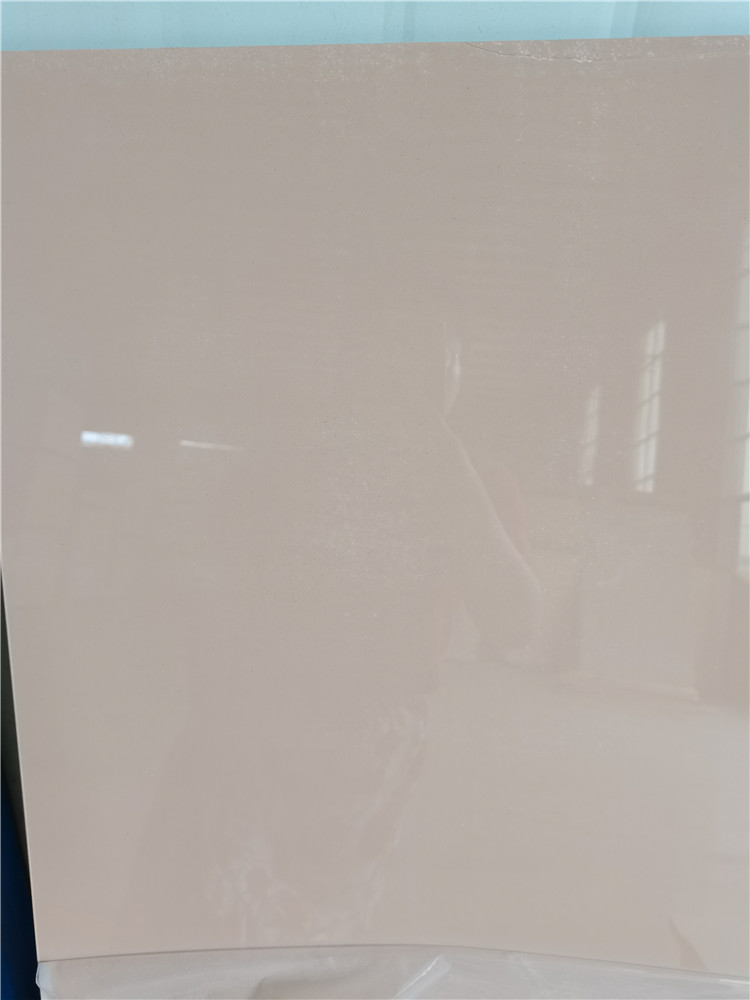 河北高光板厂家高层用太阳能光板好还是热水器碳光板和高分子橱柜门优缺点  欢迎洽谈 