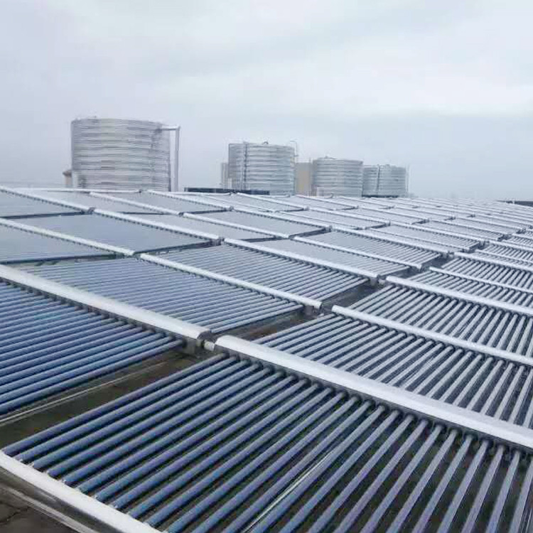 大型工厂太阳能热水器工程