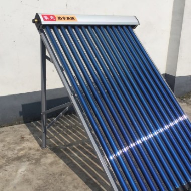 太阳能热水器 集热器宾馆热水工程联箱 超导管采暖工程 厂家图2