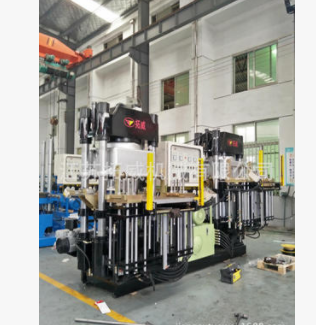 江苏拓威橡胶制品全自动真空硫化机250T-4RT图2